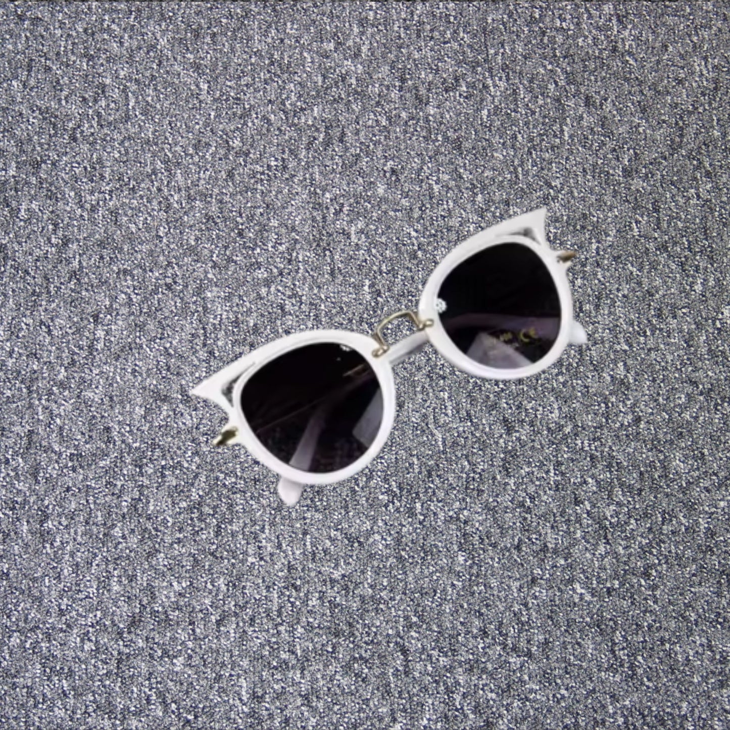 Girl's Cat-Eye Sunglasses